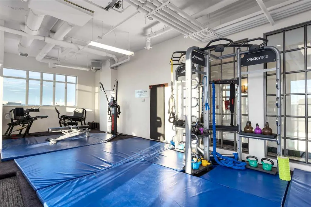 930 6 Avenue SW, #2208