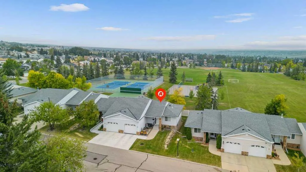 83 Macewan Park Heights NW