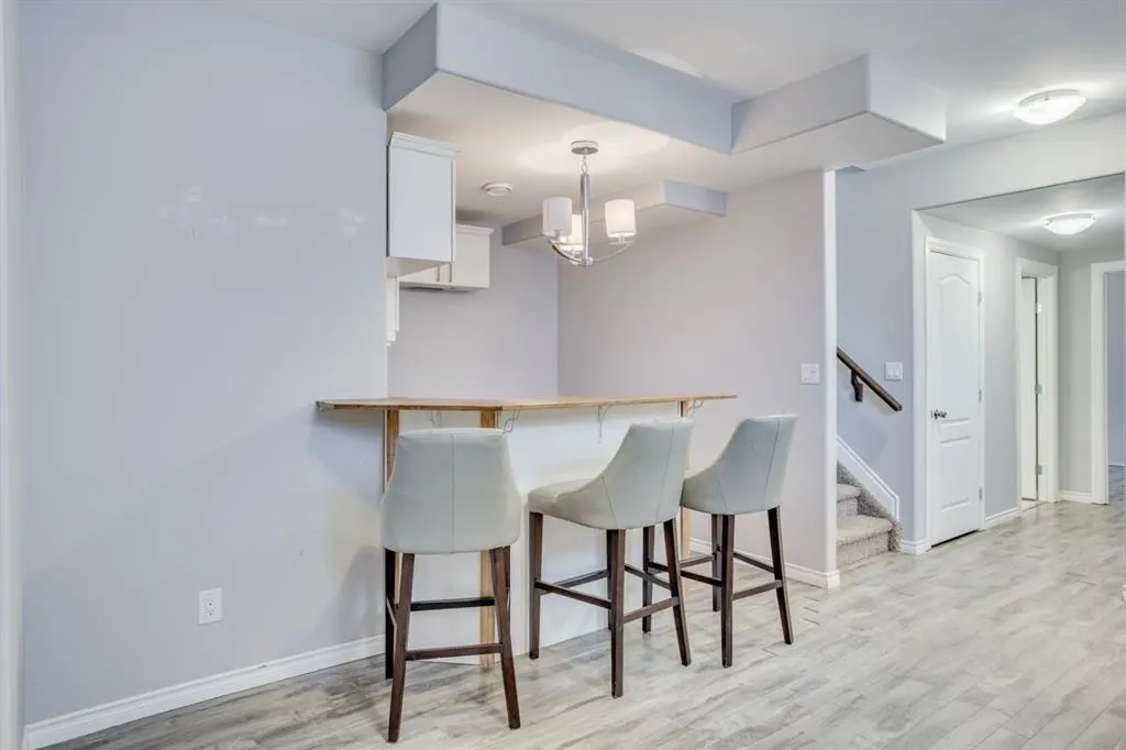 104 Chestnut Way