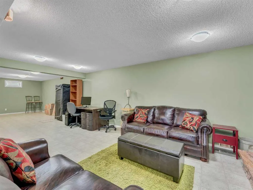 192 Seven Persons Drive SW