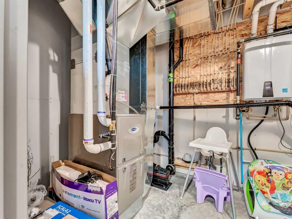 12320 Range Road 72, #6