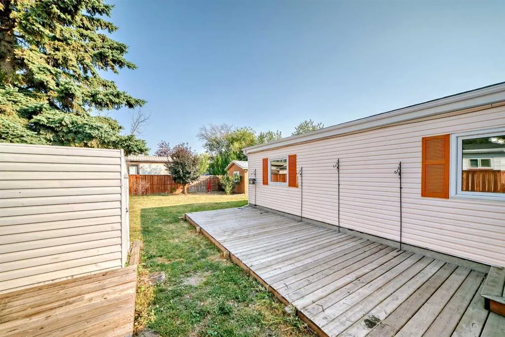 842 Briarwood Road