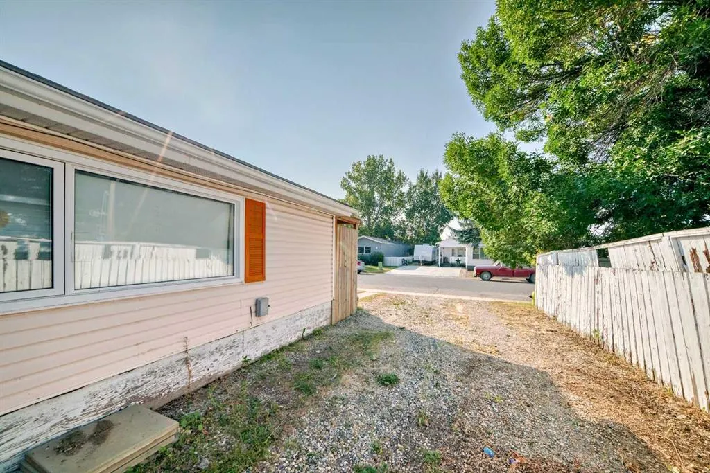 842 Briarwood Road
