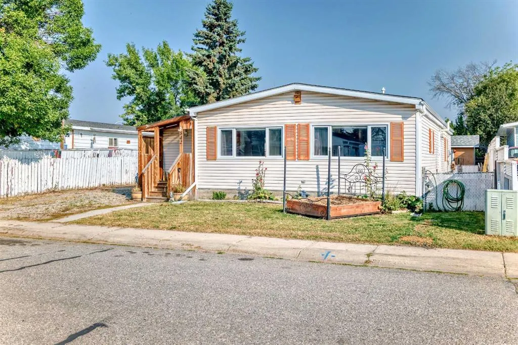 842 Briarwood Road