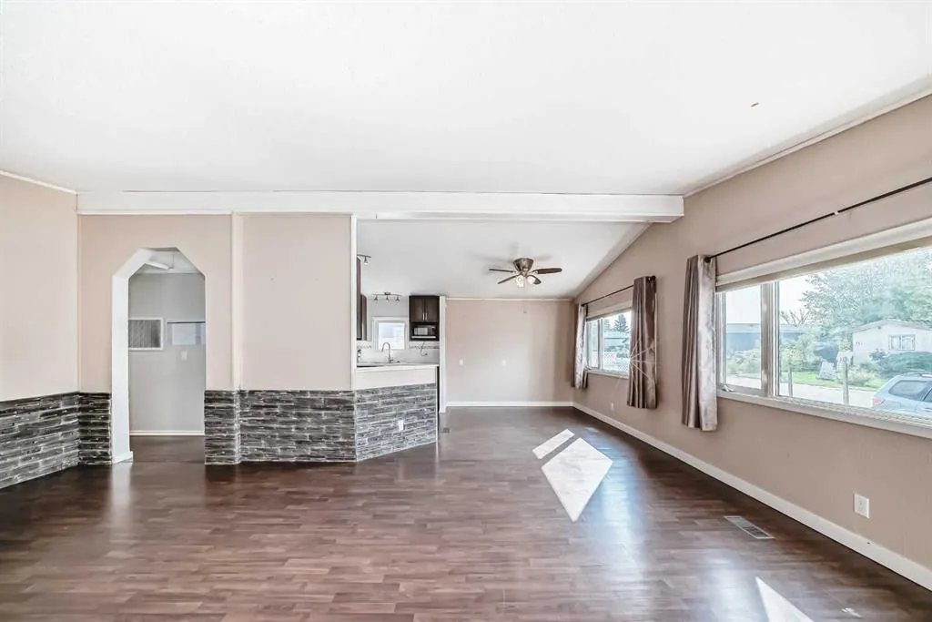842 Briarwood Road