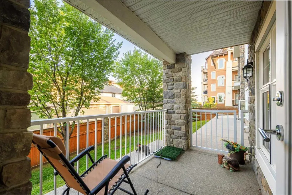 11 Mahogany Row SE, #2105
