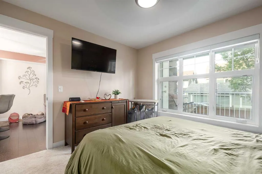 11 Mahogany Row SE, #2105