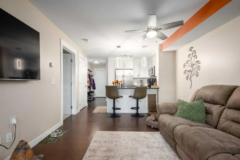 11 Mahogany Row SE, #2105