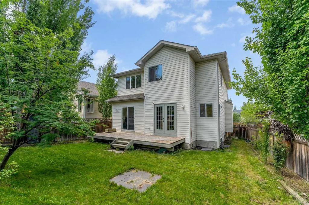 18 Valley Crest Close NW