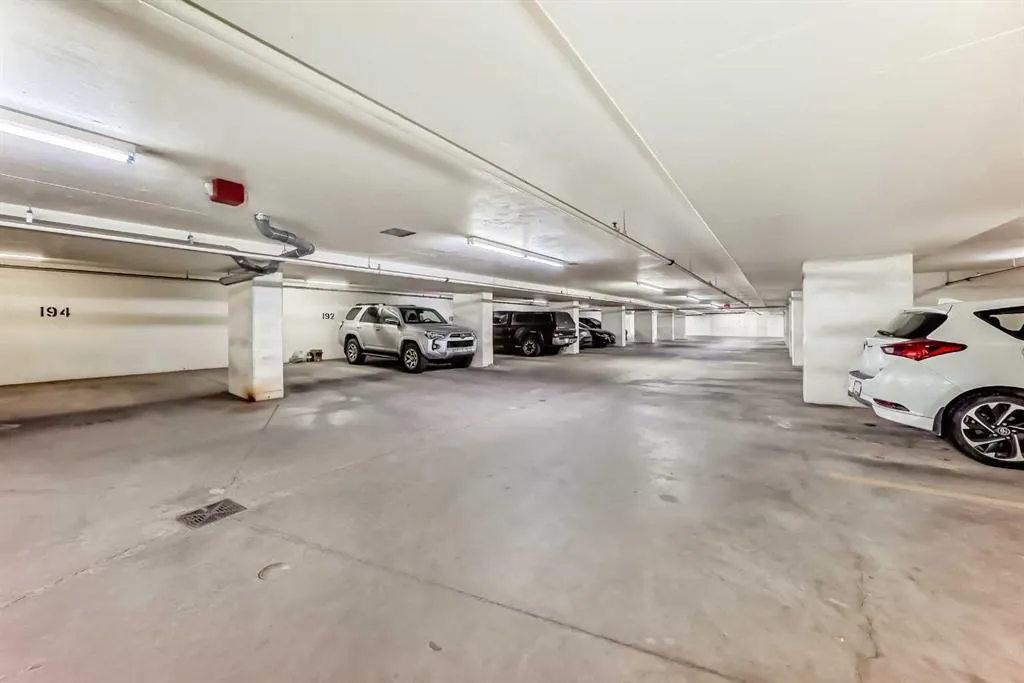1108 6 Avenue SW, #413