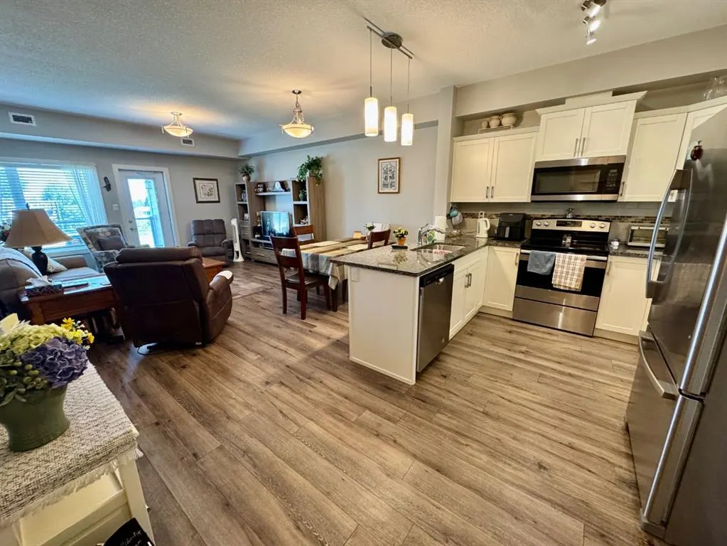 173 Fairmont Boulevard S, #306