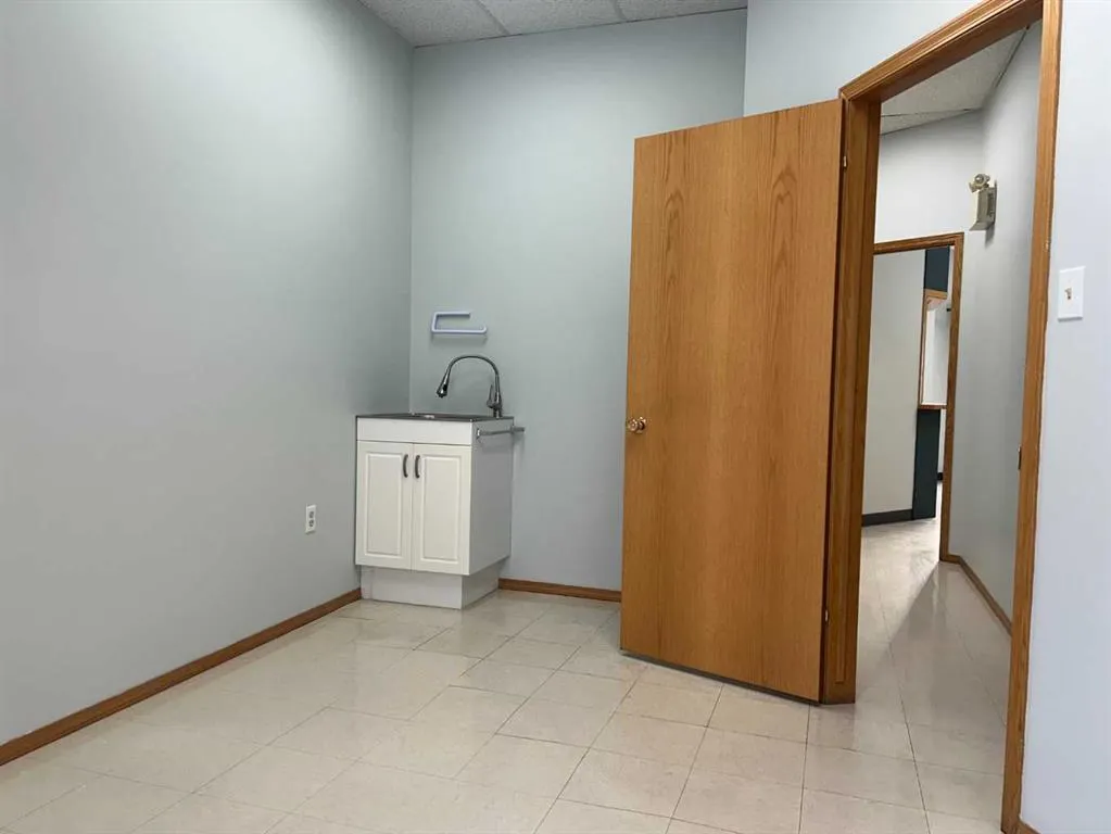1501 Dunmore Road SE, #103A