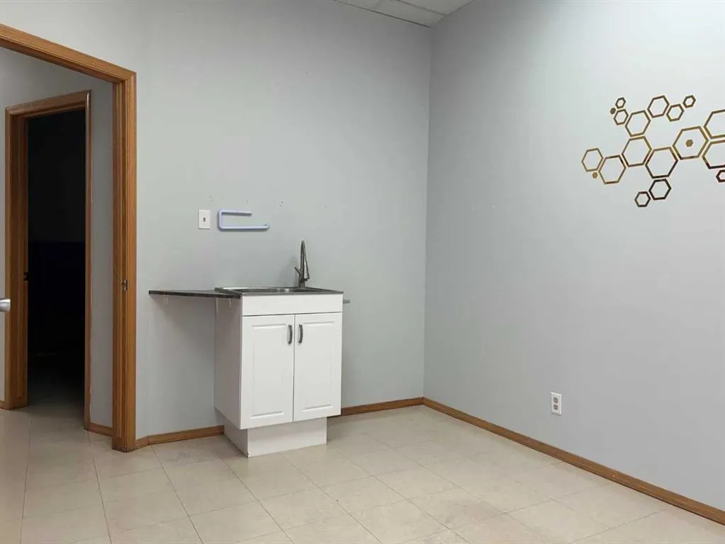 1501 Dunmore Road SE, #103A