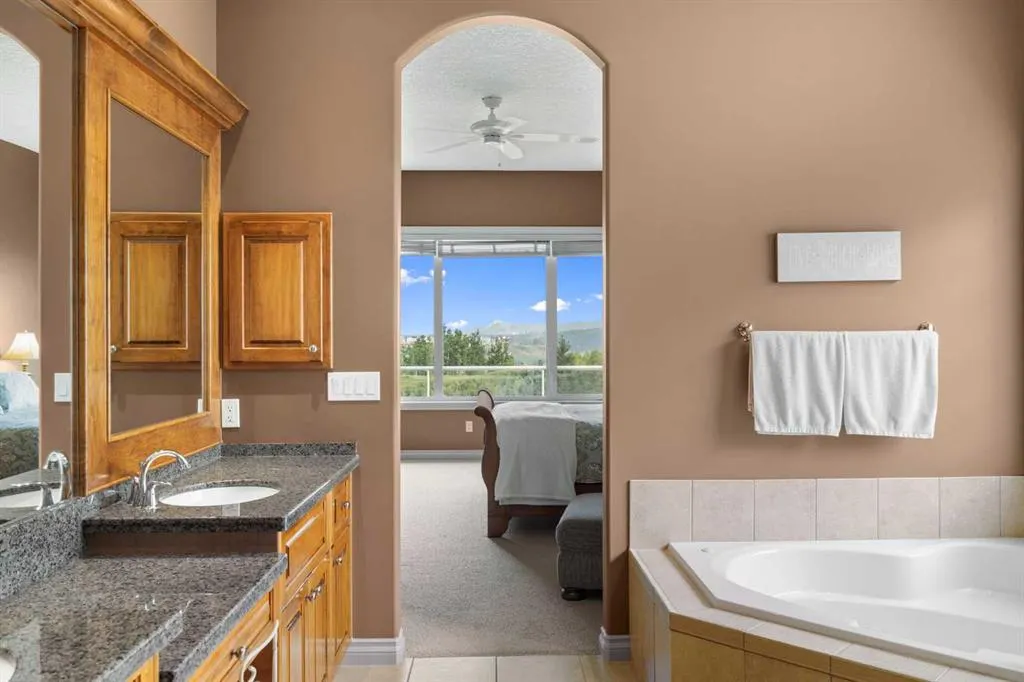 435 Rodeo Ridge