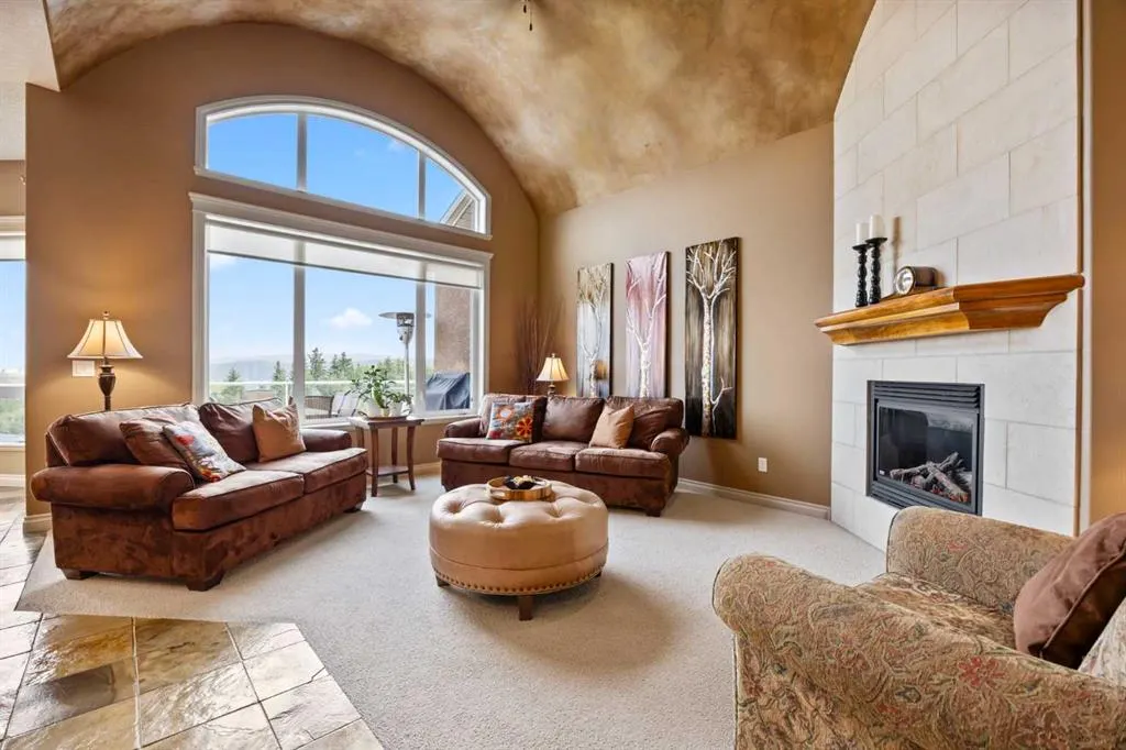 435 Rodeo Ridge