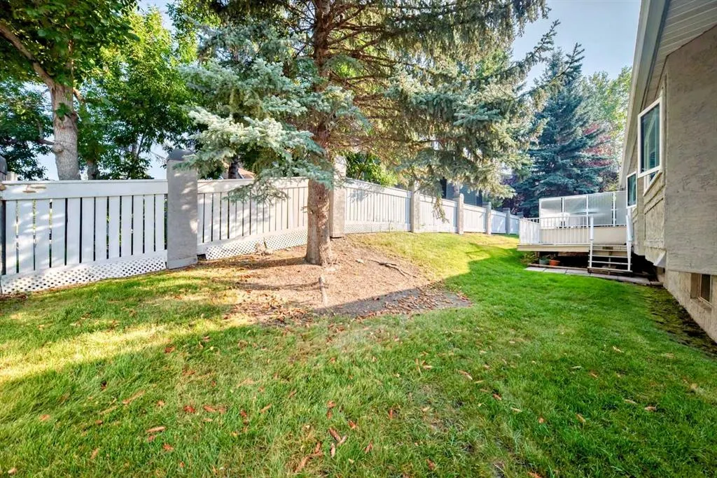 44 Gladstone Gardens SW