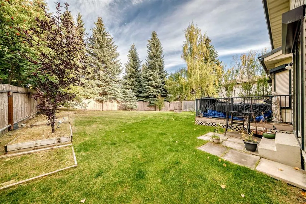 983 Woodbine Boulevard SW