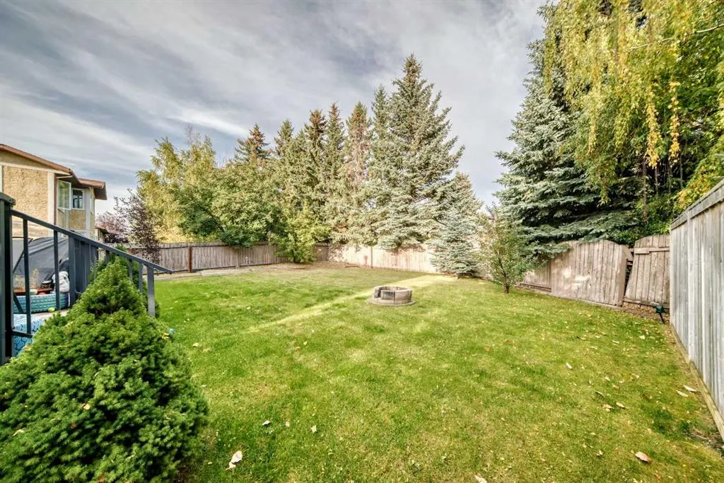 983 Woodbine Boulevard SW