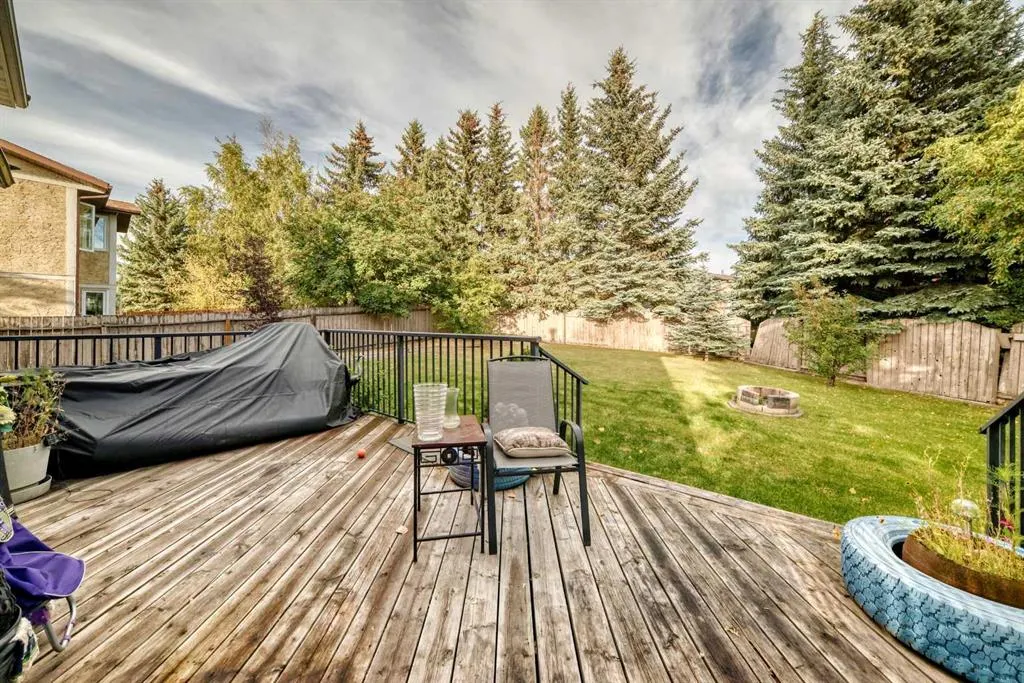 983 Woodbine Boulevard SW