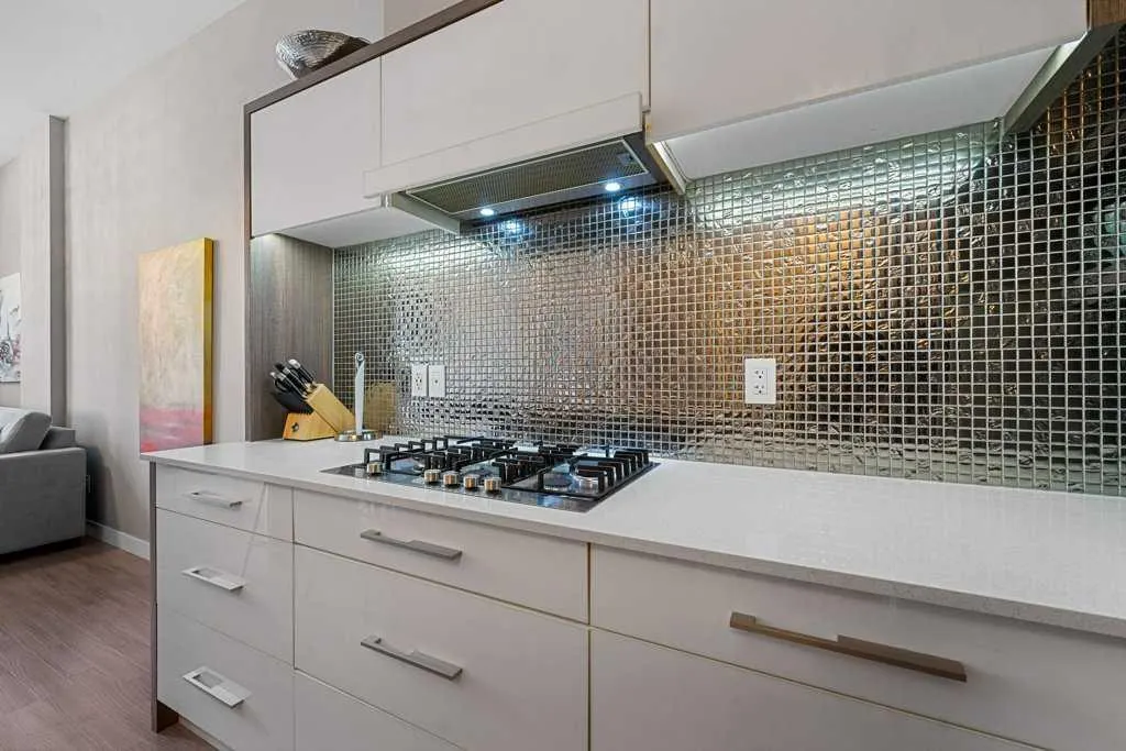119 19 Street NW, #105