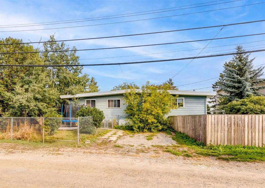 70 Allandale Close SE