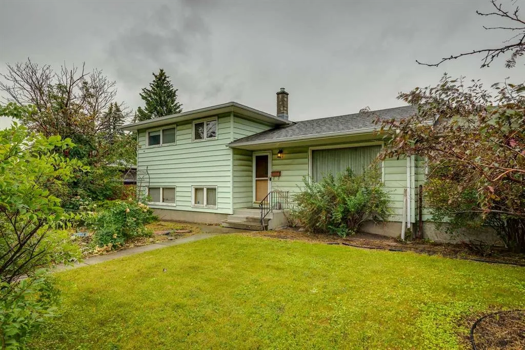 27 Winchester Crescent SW