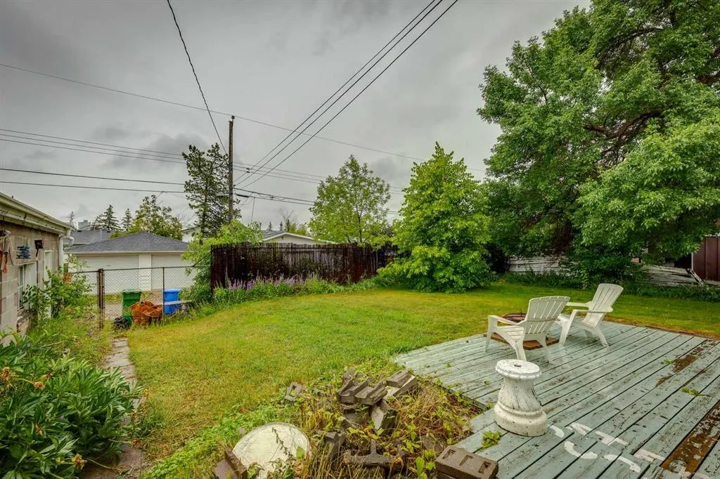 27 Winchester Crescent SW