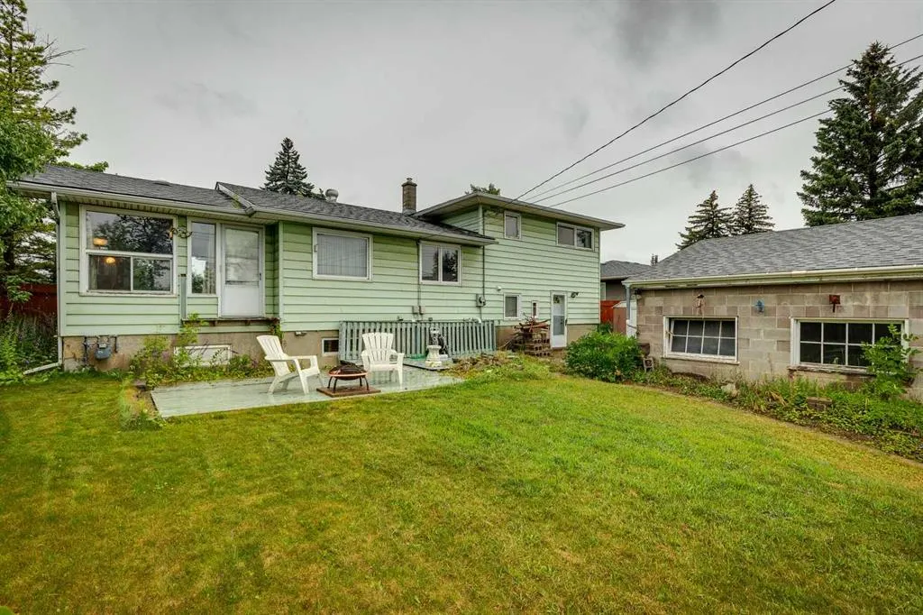 27 Winchester Crescent SW