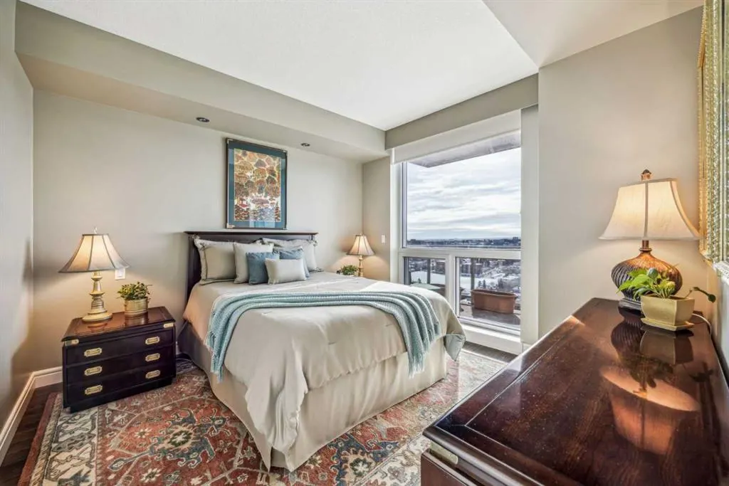 817 15 Avenue SW, #2002