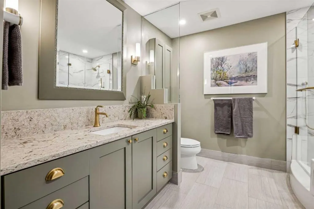 817 15 Avenue SW, #2002