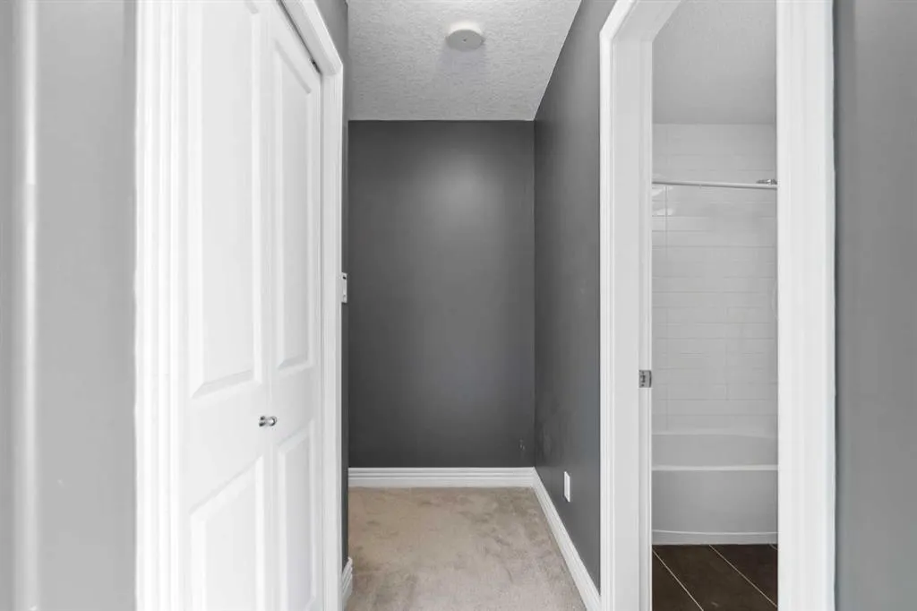 55 Spruce Place SW, #407
