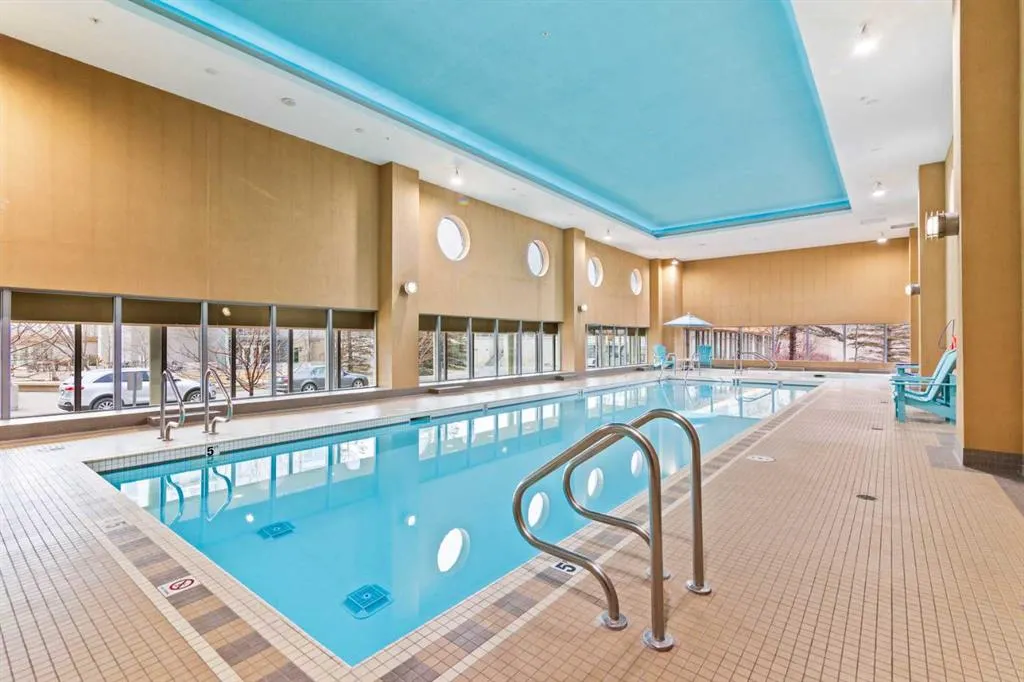 55 Spruce Place SW, #407
