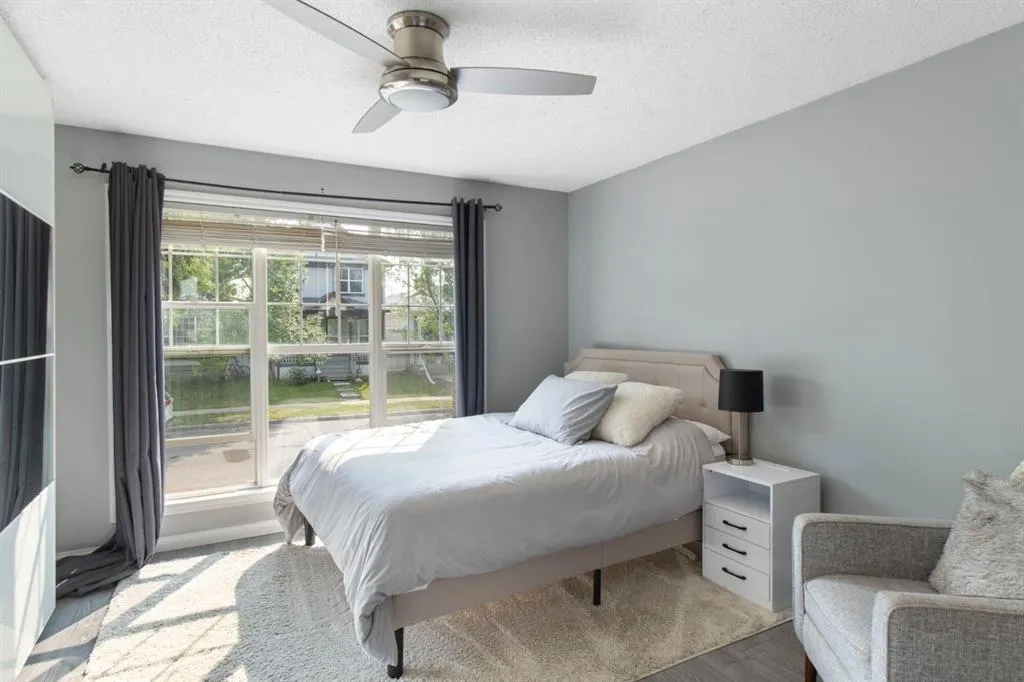 96 Prestwick Heights SE