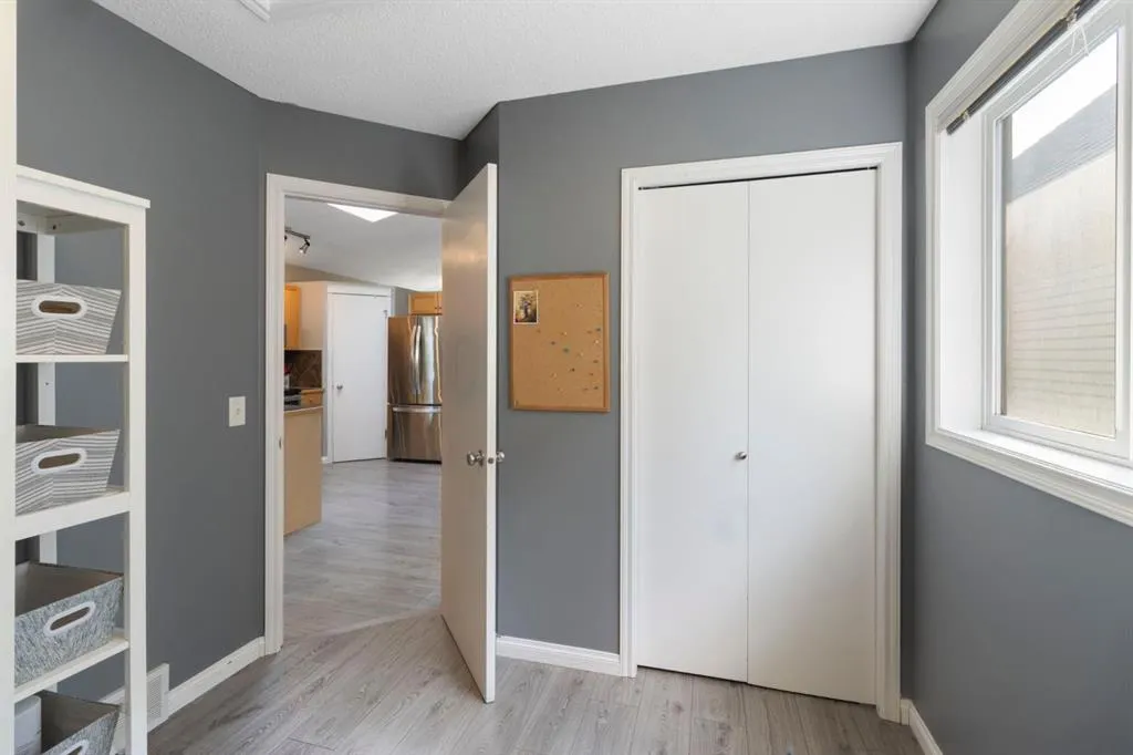 96 Prestwick Heights SE