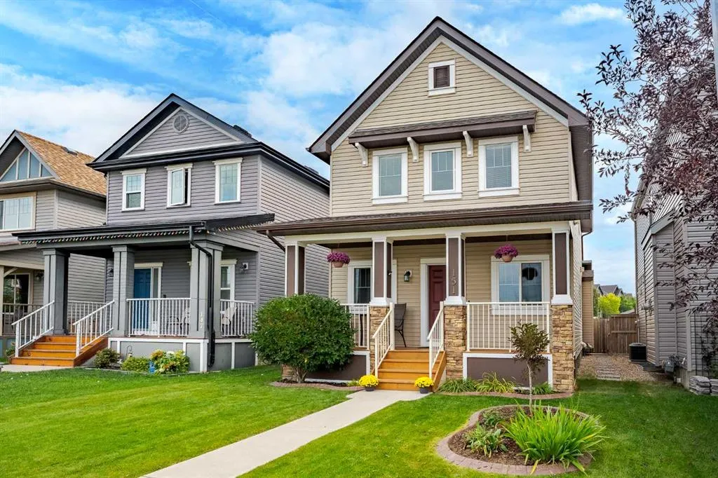 151 Copperpond Square SE