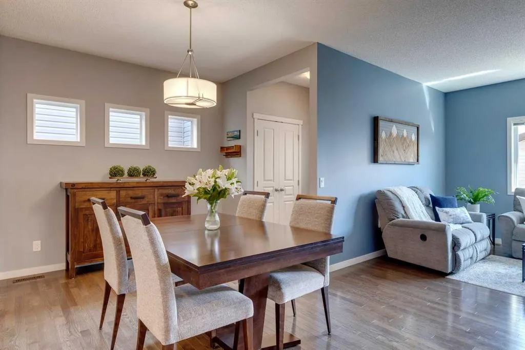 151 Copperpond Square SE
