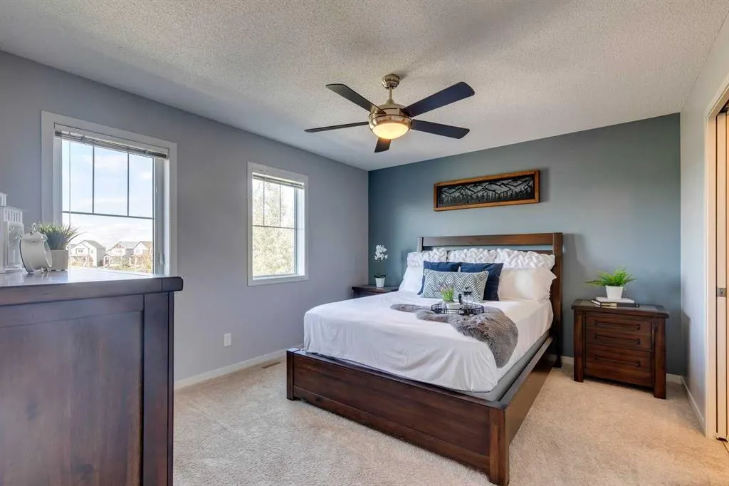 151 Copperpond Square SE