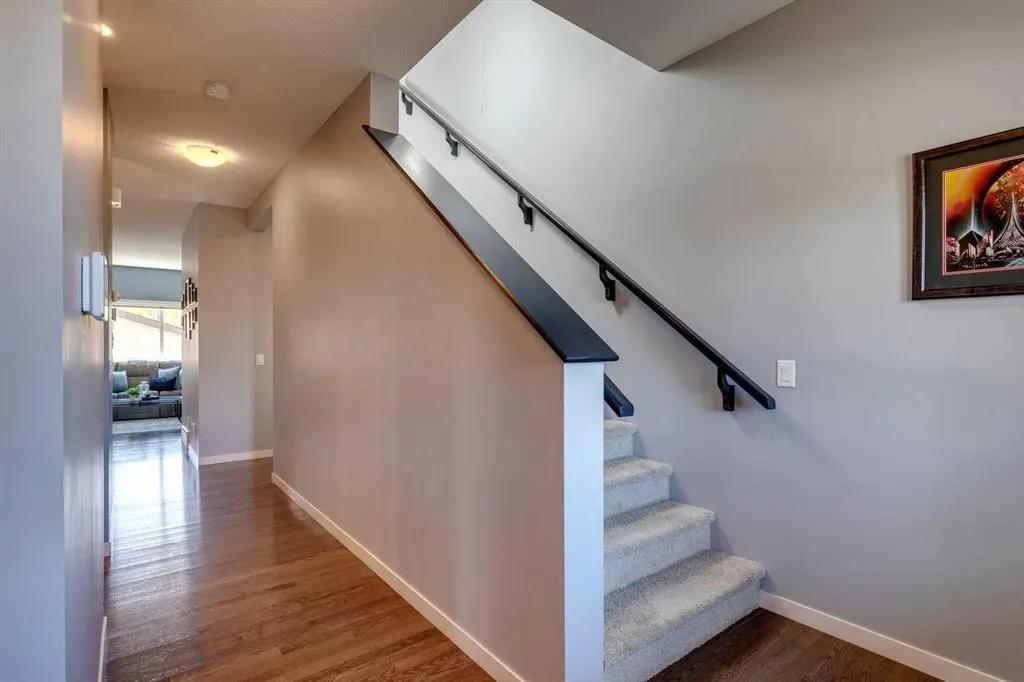 151 Copperpond Square SE