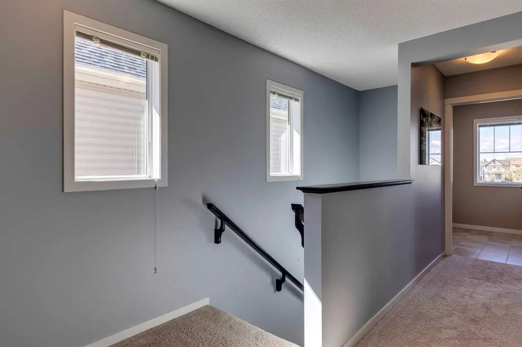 151 Copperpond Square SE