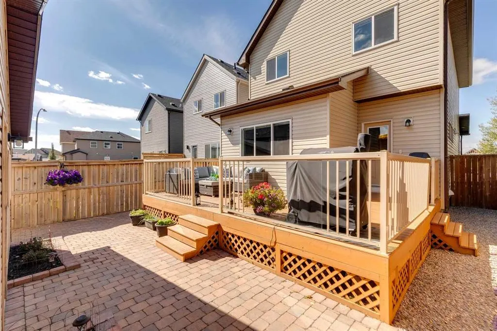 151 Copperpond Square SE