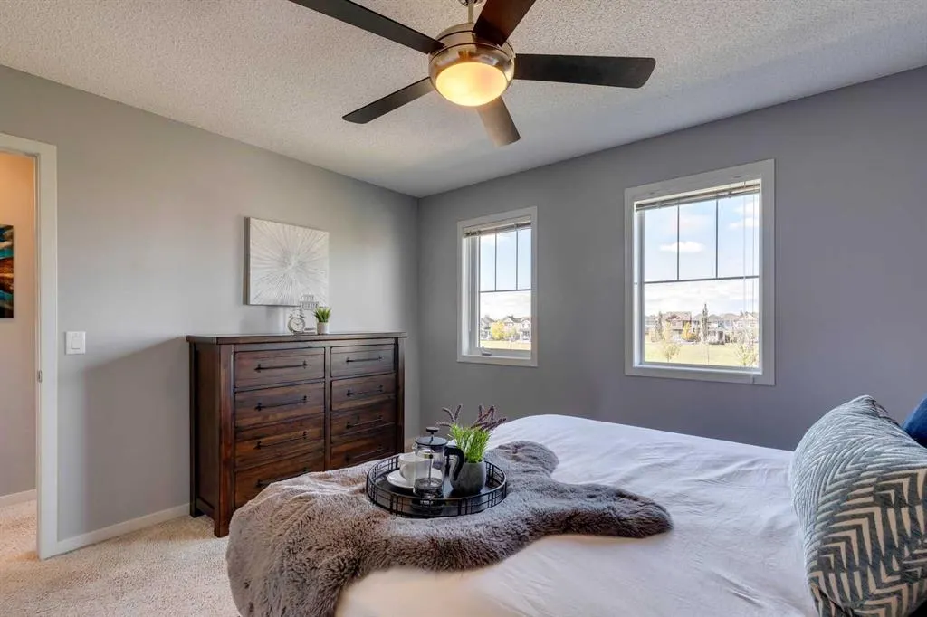 151 Copperpond Square SE