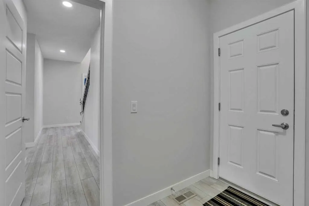 15 Midgrove Drive SW