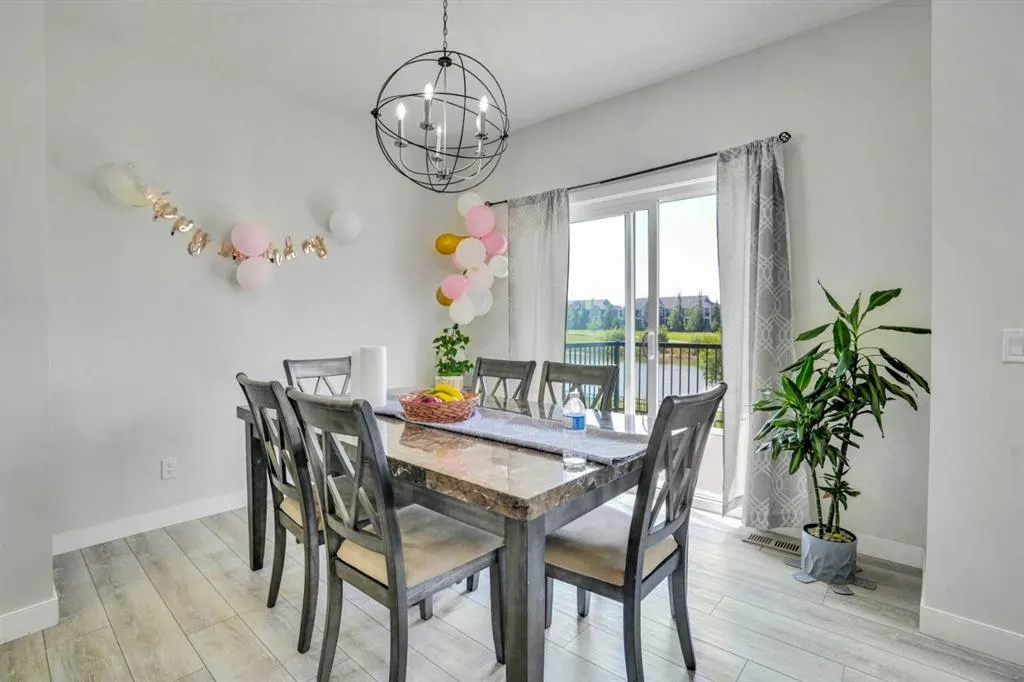 15 Midgrove Drive SW