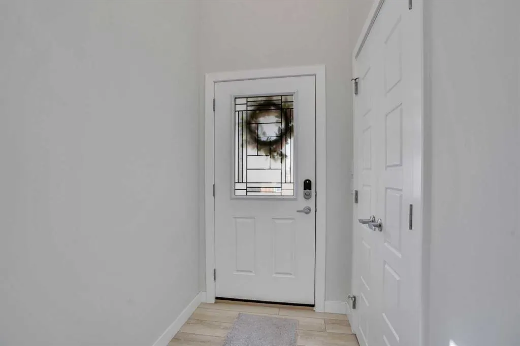 15 Midgrove Drive SW