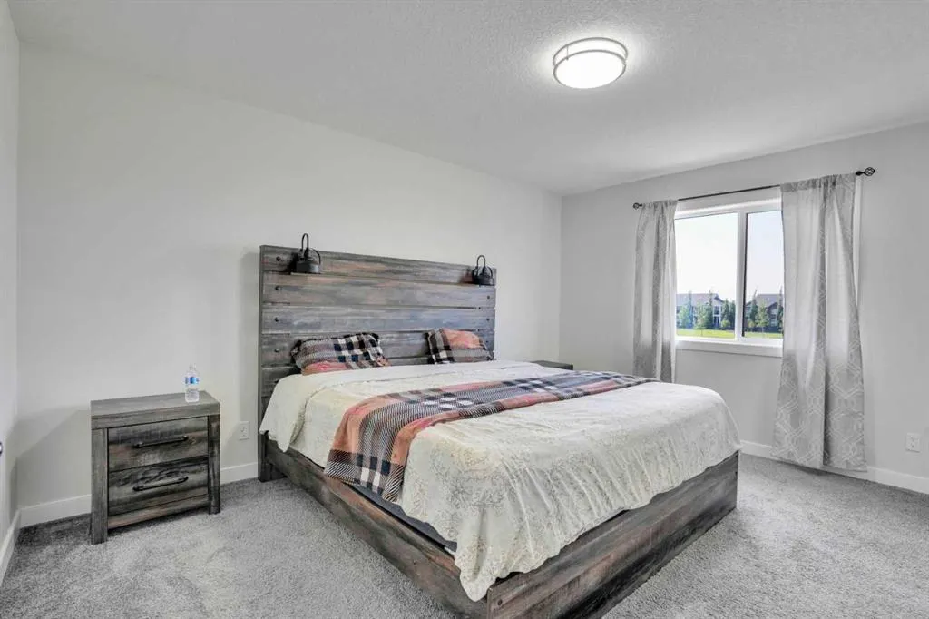 15 Midgrove Drive SW