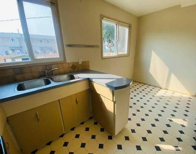 441 SWITZER Drive, #20