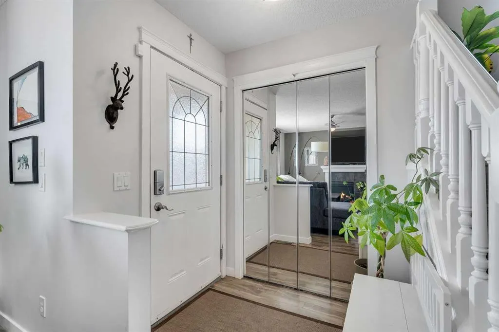 270 Sagewood Gardens SW