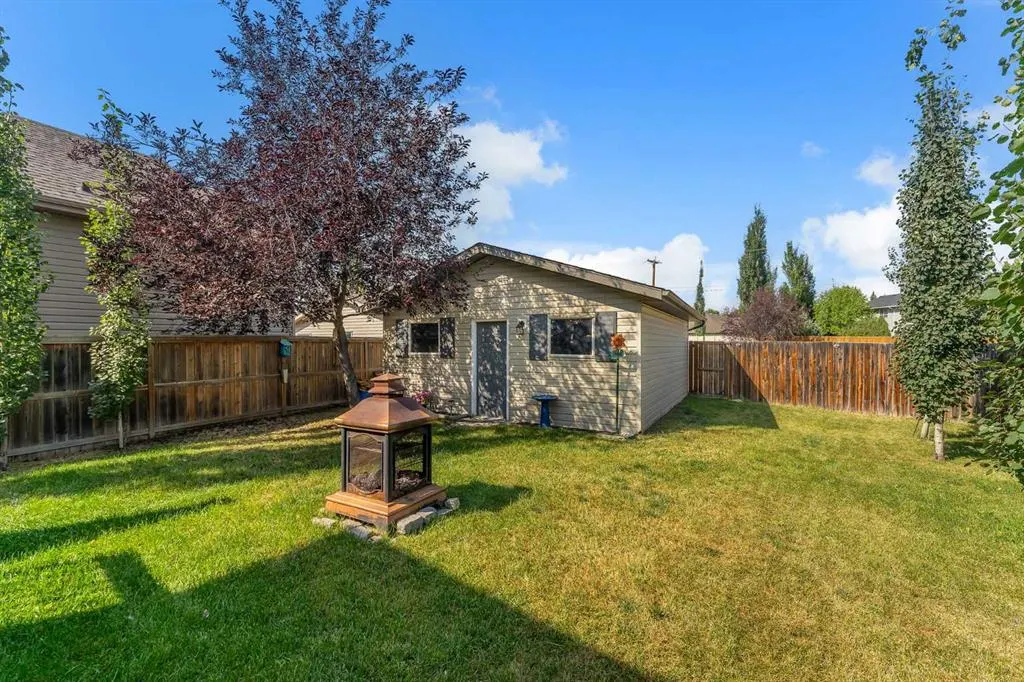 270 Sagewood Gardens SW