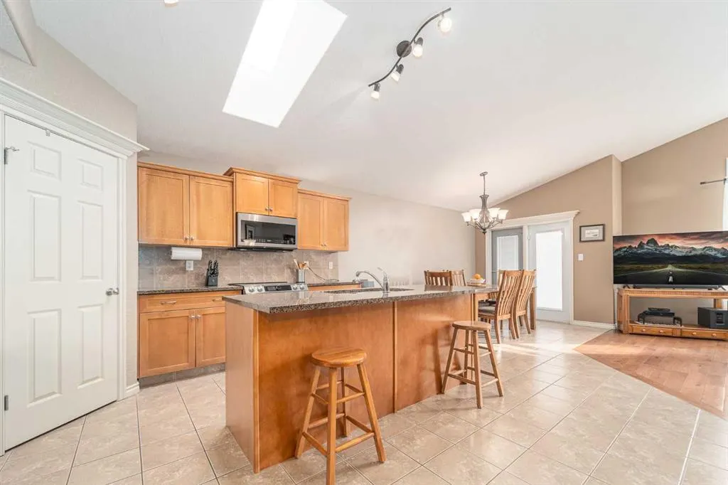 189 Grizzly Terrace N