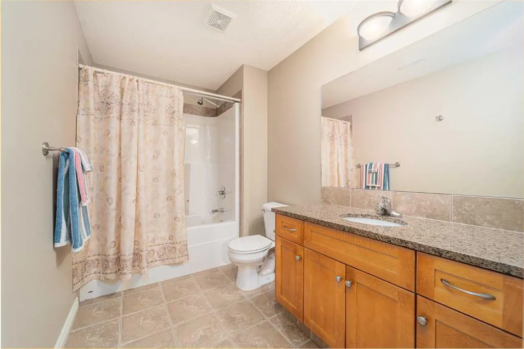 189 Grizzly Terrace N